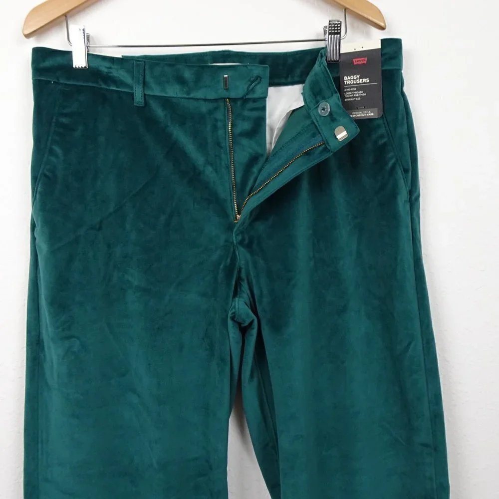 Levi's Baggy Trousers Women's Size 32x31 Green Velvet Wide Leg Loose Fit - Picture 3 of 10
